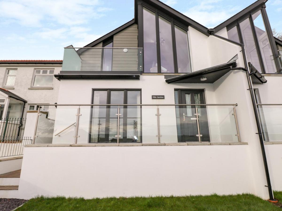 Mor Awelon Villa Goodwick ภายนอก รูปภาพ